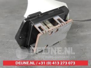 Suzuki Alto Heizung Widerstand O504445 foto 2