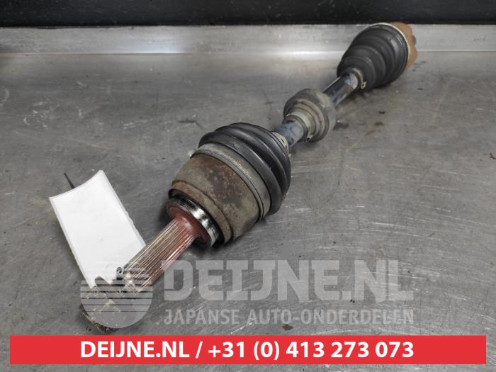 Mitsubishi Space Star Aandrijfas links-voor O504593