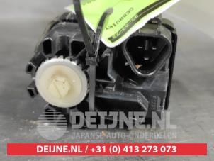 Honda CR-Z Headlight motor O504816 photo 2