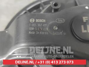 Hyundai Veloster Heizung Belüftungsmotor O505034 foto 3