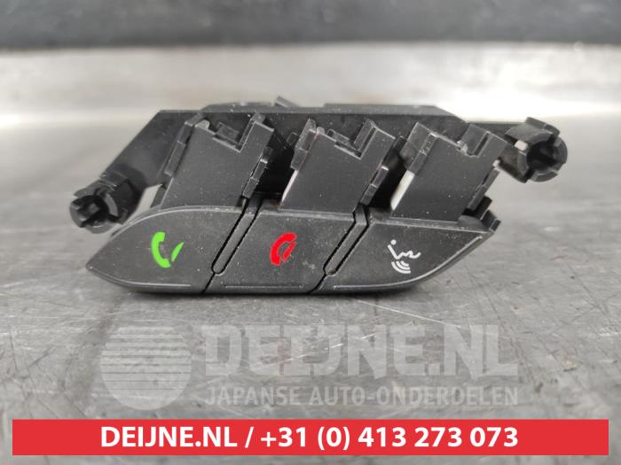 Hyundai Veloster Schakelaar stuurbediening O505045