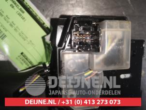 Mazda 3 Licht Schakelaar O505631 foto 3