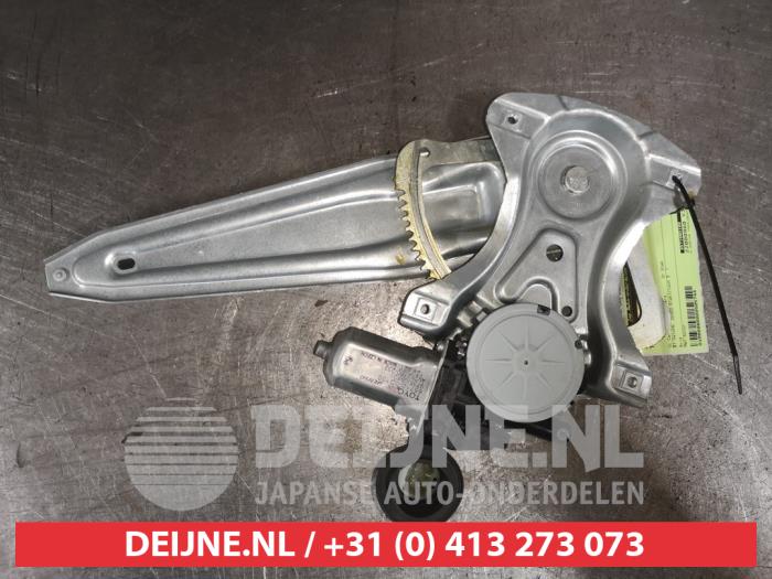 Toyota Yaris Ruitmechaniek 4Deurs links-achter O505744
