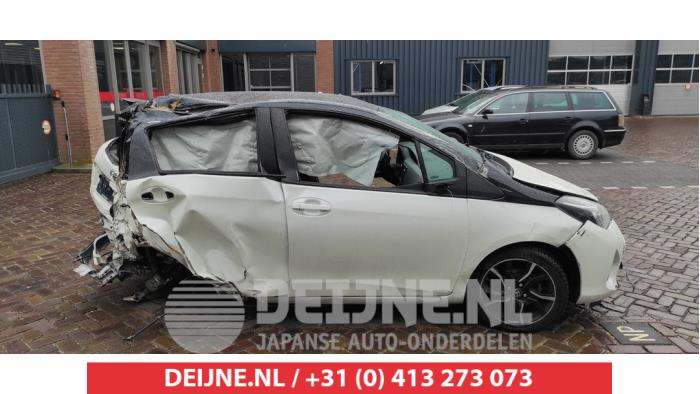 Toyota Yaris Driehoeks Ruit rechts-voor O505747