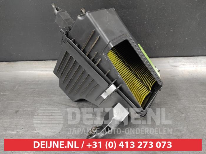 Gebruikte Luchtfilterhuis Nissan X-Trail (T32) 1.3 DIG-T 16V Prijs € 75,00 Margeregeling aangeboden door V.Deijne Jap.Auto-onderdelen BV