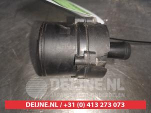 Nissan X-Trail Zusätzliche Wasserpumpe O505899 foto 2