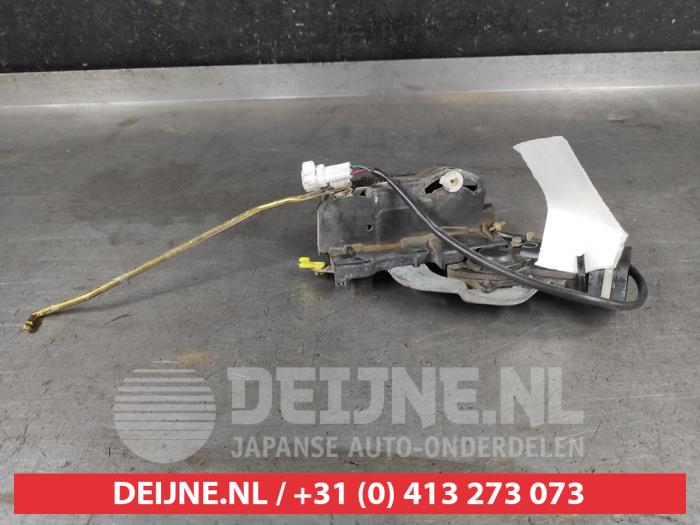 Suzuki Grand Vitara Deurslot Mechaniek 4Deurs links-voor O505961