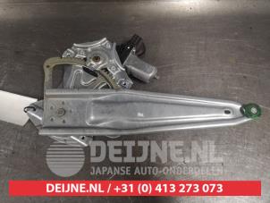 Toyota Yaris Ruitmechaniek 4Deurs rechts-achter O506172 foto 2