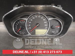 Toyota Yaris Tacho - Kombiinstrument KM O506180 foto 2