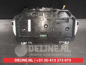 Toyota Yaris Tacho - Kombiinstrument KM O506180 foto 3