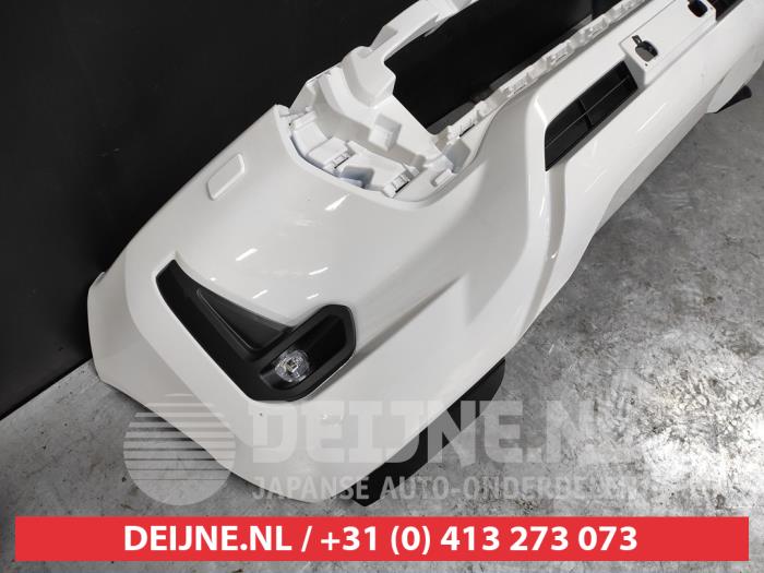 Toyota Hilux Front bumper O506228