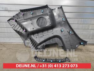 Toyota Yaris Seitenpaneel Verkleidung rechts hinten O506359 foto 2