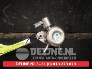 Suzuki Swift Brandstofpomp Mechanisch O506508 foto 3