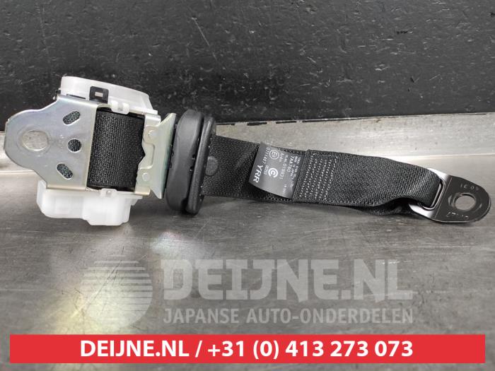 Toyota Yaris Rear seatbelt, right O506626