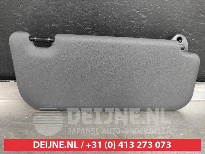 Toyota Yaris Sun visor O506655