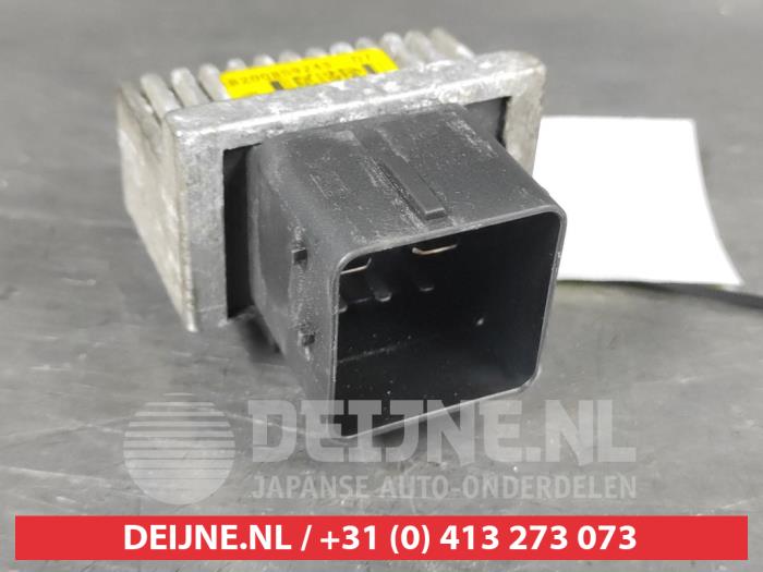 Nissan Qashqai Voorgloei Relais O506957