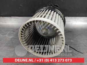 Nissan Micra Kachel Ventilatiemotor O507380 foto 2
