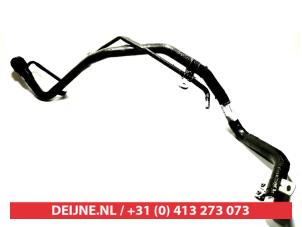 Nieuwe Vulpijp Brandstoftank Toyota Previa Prijs € 102,85 Inclusief btw aangeboden door V.Deijne Jap.Auto-onderdelen BV