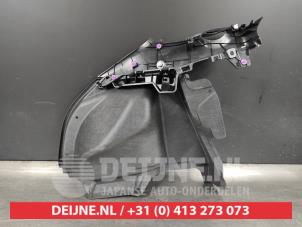 Toyota Yaris Kofferraum Verkleidung rechts O507509 foto 2
