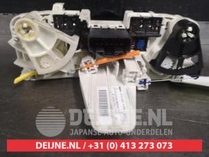 Nissan Micra Heater control panel O507669 photo 3