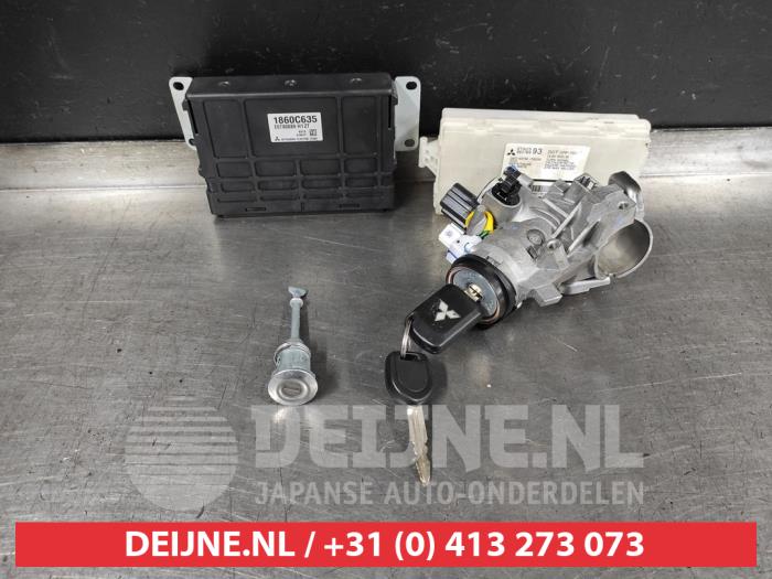 Mitsubishi Space Star Slotenset Cilinder (compleet) O507715