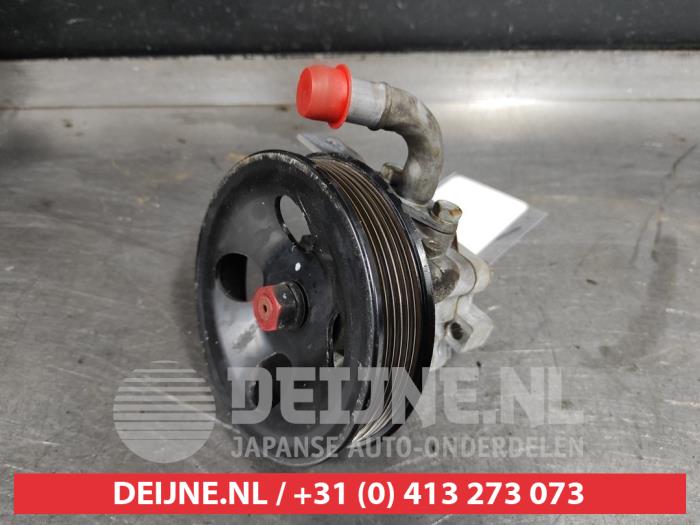 Gebruikte Pomp Servo Kia Optima Prijs € 50,00 Margeregeling aangeboden door V.Deijne Jap.Auto-onderdelen BV