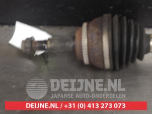 Toyota Avensis Verso Front drive shaft, left O508069 photo 2
