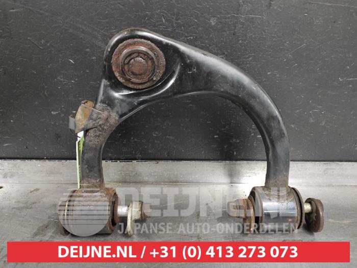 Toyota Landcruiser Querlenker oben links vorne O508091