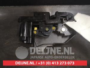 Hyundai Getz Front door lock mechanism 4-door, right O508140 photo 2