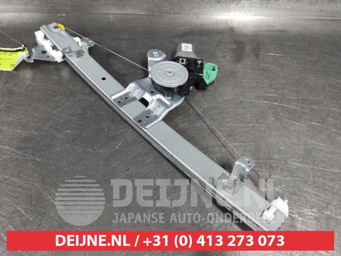 Nissan Leaf Fenstermechanik 4-türig links vorne O508393
