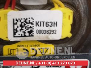 Honda FR-V Left airbag (steering wheel) O508427 photo 3