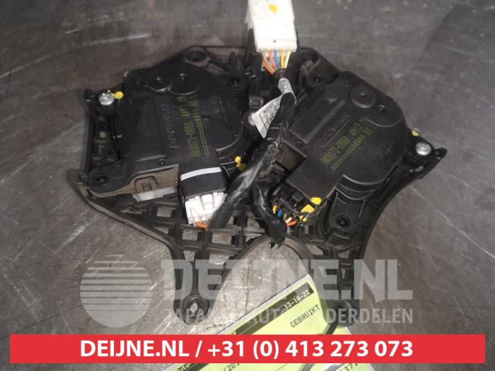 Hyundai Veloster Kachelklep Motor O508575