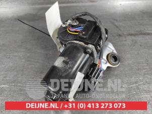 Hyundai IX35 Front wiper motor O508822 photo 2
