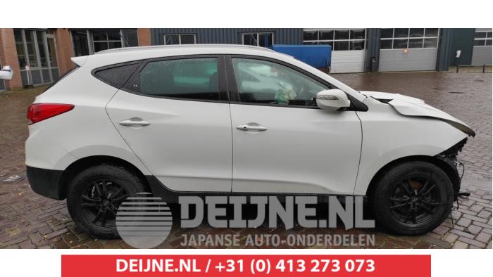 Hyundai IX35 Portierruit 4Deurs rechts-achter O508843