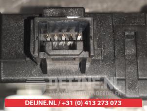 Mitsubishi Colt Kachelklep Motor O508970 foto 3
