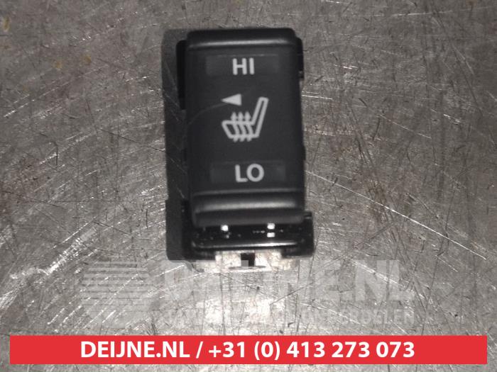 Nissan Leaf Sitzheizung Schalter O508996