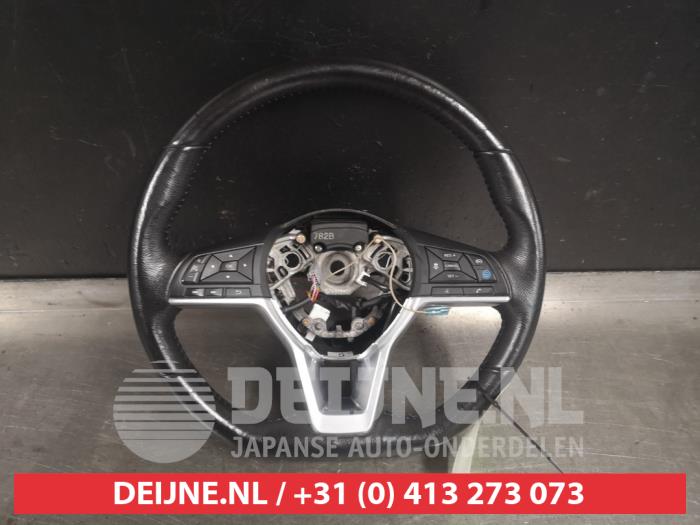 Nissan Leaf Lenkrad O509009