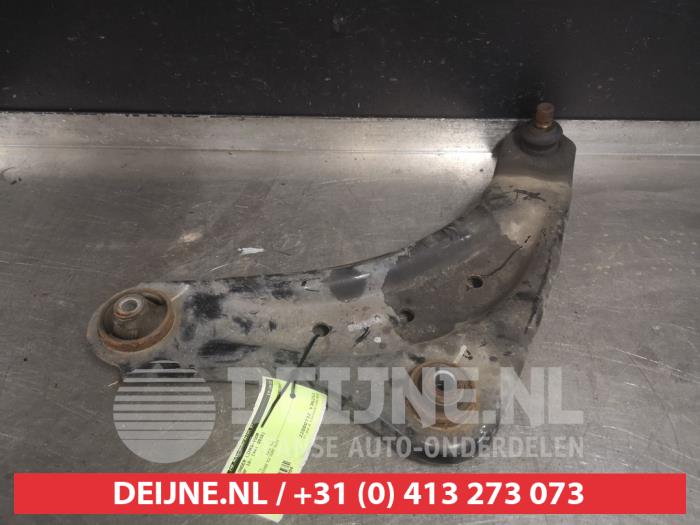 Nissan Leaf Querlenker unten links vorne O509094