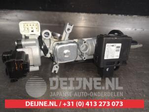 Suzuki Swift Ignition lock + key O509150 photo 3