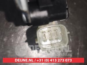 Nissan Note Ruitmechaniek 4Deurs links-voor O509197 foto 3