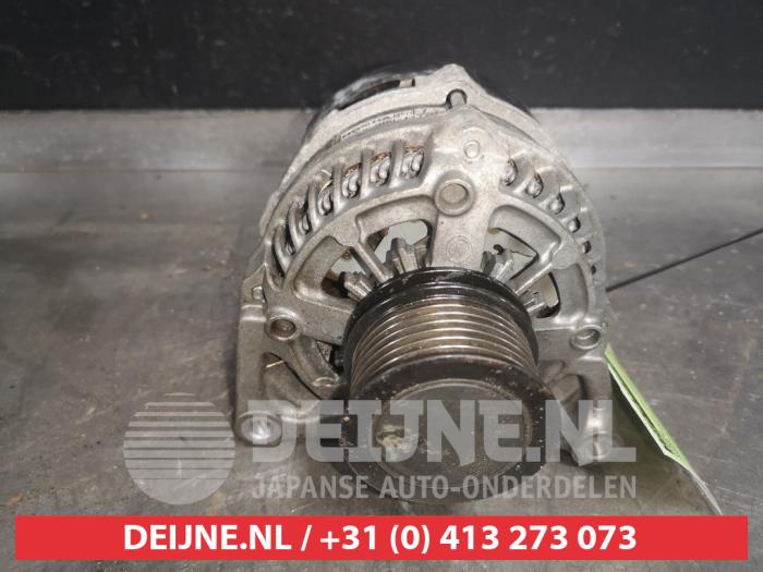 Gebruikte Dynamo Honda Civic (FK6/7/8/9) 1.5i Turbo 16V Prijs € 75,00 Margeregeling aangeboden door V.Deijne Jap.Auto-onderdelen BV