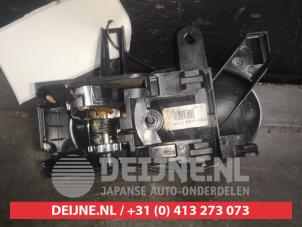 Nissan Note Door handle 4-door, front left O509461 photo 2