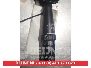 Toyota Avensis Verso Scheibenwischer Schalter O310382 foto 2