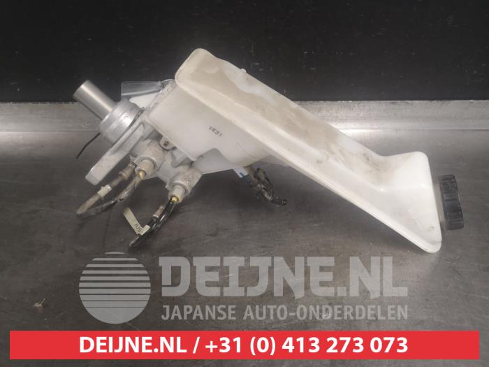 Gebruikte Hoofdremcilinder Chevrolet Aveo 1.2 16V Prijs € 40,00 Margeregeling aangeboden door V.Deijne Jap.Auto-onderdelen BV