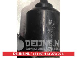 Suzuki Swift Scheibenwischermotor vorne O349196 foto 3