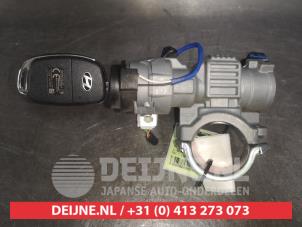 Hyundai I20 Ignition lock + key O509972 photo 2
