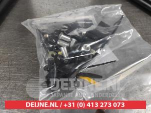 Mazda MX-5 Set of bonnet gas struts O510084 photo 2