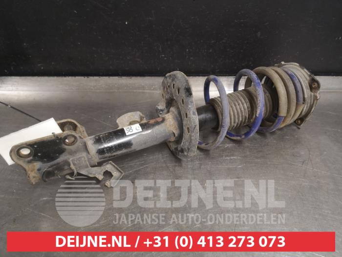 Nissan Juke Stoßdämpferstrebe rechts vorne O510184