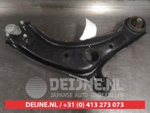 Kia Sportage Front lower wishbone, left O510324 photo 2