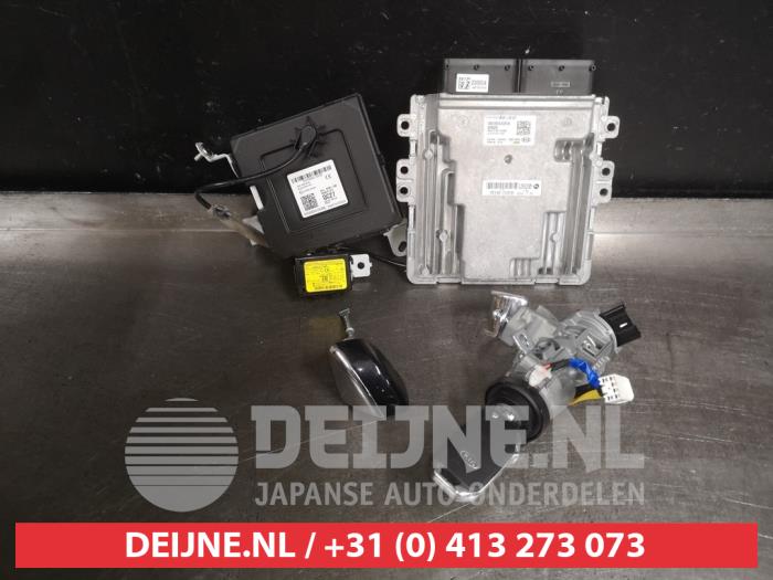 Gebruikte Computer Motormanagement Kia Sportage (QL) 1.6 CRDi 16V 116 Prijs € 200,00 Margeregeling aangeboden door V.Deijne Jap.Auto-onderdelen BV